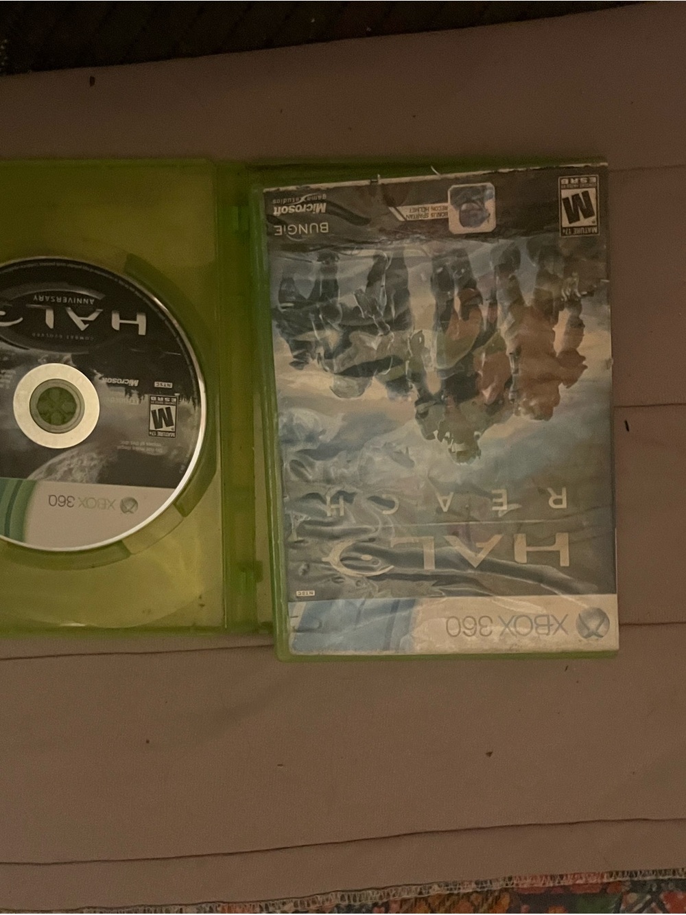 Microsoft Xbox 360 Madden NFL 12 Game with Green Case
